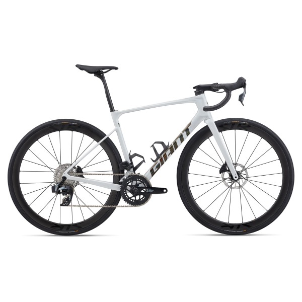BICICLETAS  CARRETERA GRAN FONDO GIANT DEFY ADVANCED PRO 1 